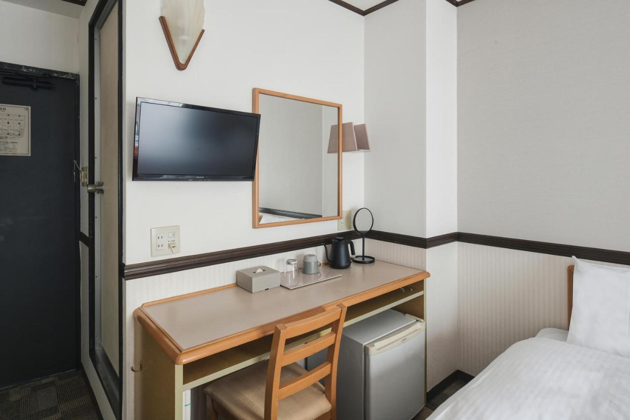 Vessel Inn Asakusa Tsukuba Express Tokyo Ngoại thất bức ảnh